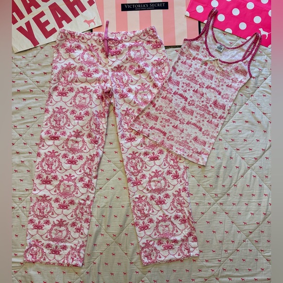 VS PINK VINTAGE Y2K PAJAMA PJ SET TANK TOP & PANTS DEER SQUIRREL DOG CREST HTF M